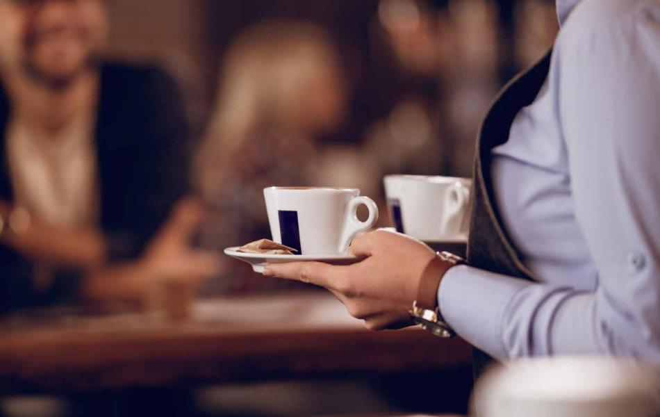 Hotel Centrale - Cameriere di Sala Colazioni