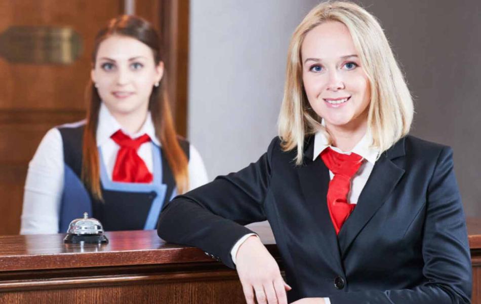 Hotel Centrale - Front Office Agent