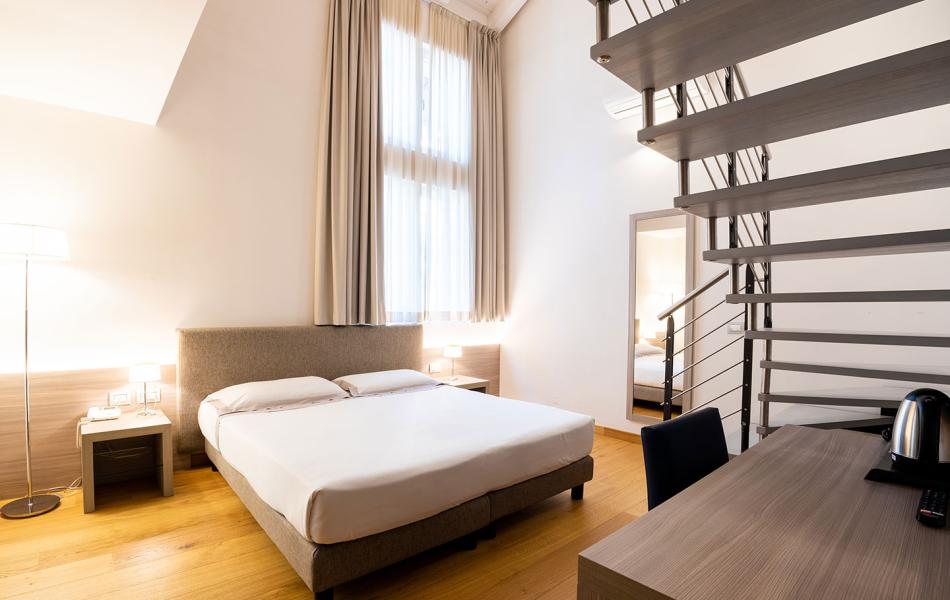 Hotel Centrale - Bi-Level