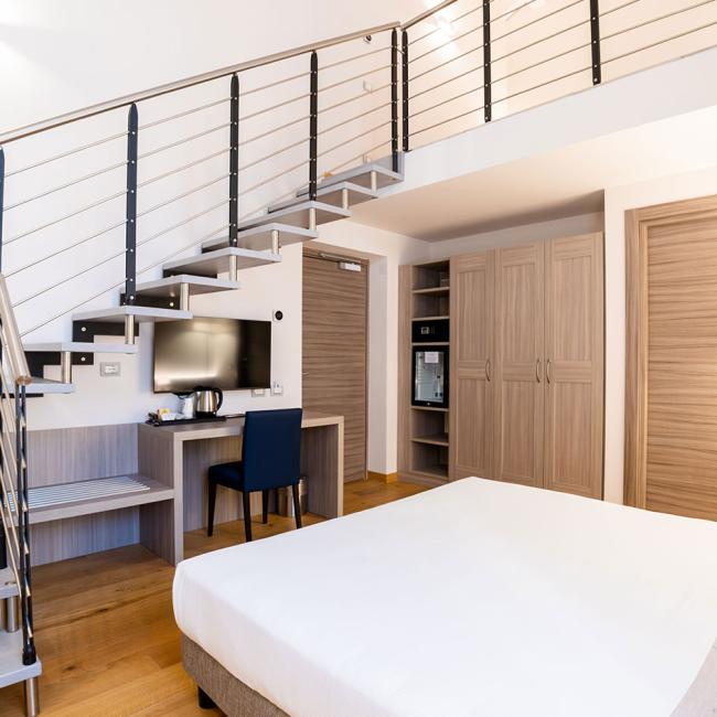 Hotel Centrale - Bi-Level